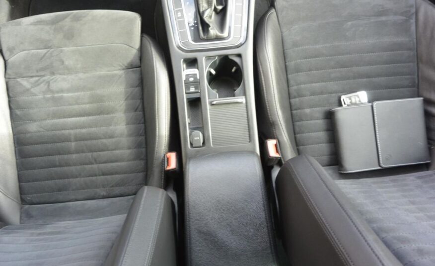 Volkswagen Passat 2.0TDi DSG, LED, NAVI 110kW