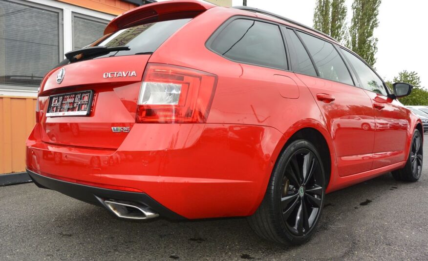 Škoda Octavia 2.0TDi RS DSG PANORAMA 135kW