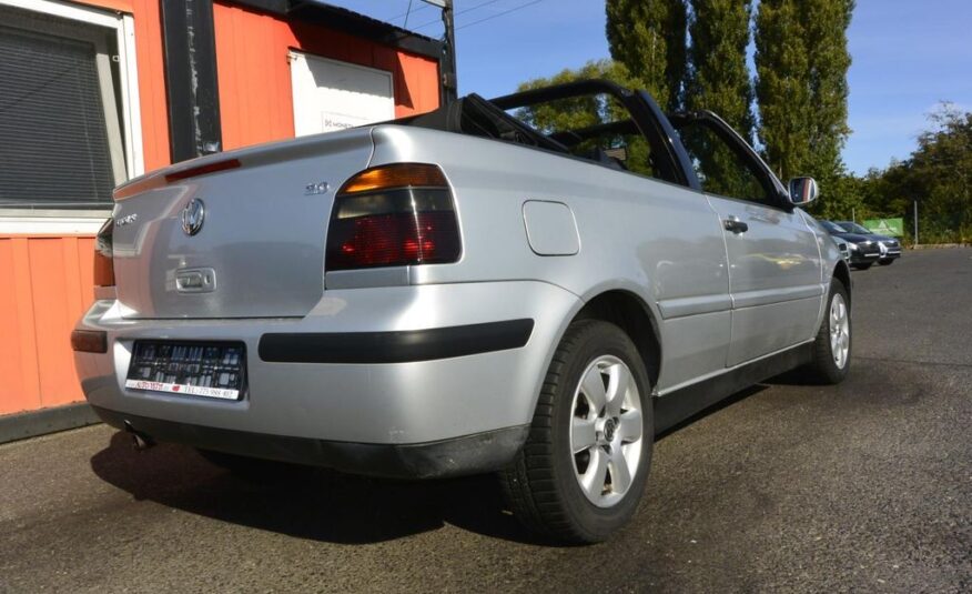 Volkswagen Golf 2.0i 85kW