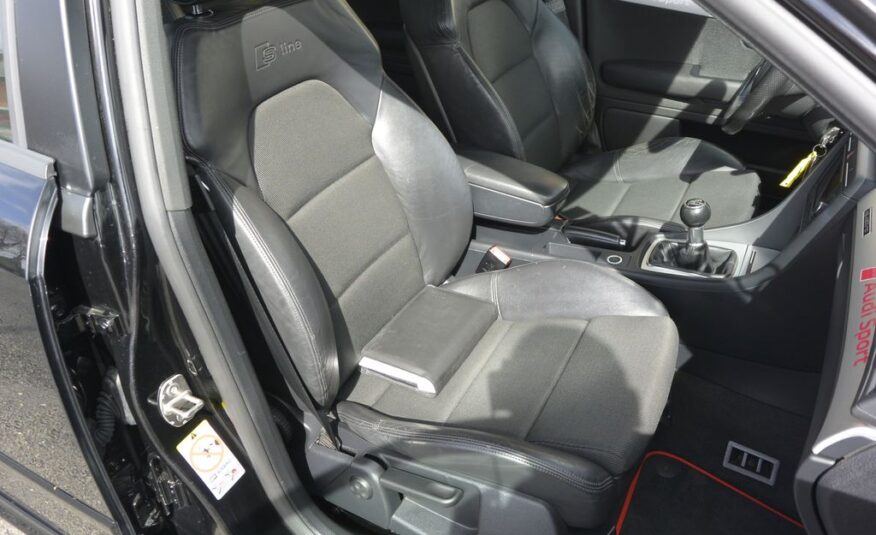 Audi A4 2.0TDi Quattro S-line 125kW 125kW