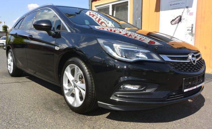 Opel Astra 1.6CDTi ST Cosmo 81kW