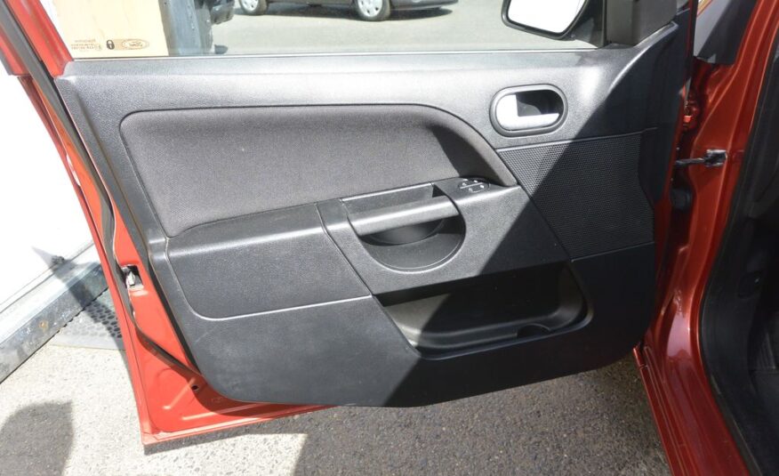 Ford Fiesta 1.4i 59kW