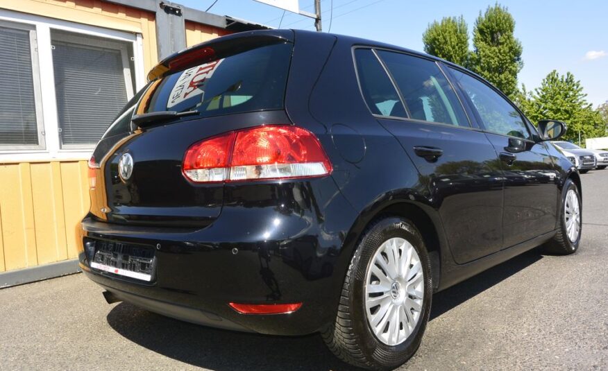 Volkswagen Golf 1.2TSi Match 77kW NAVI 77kW
