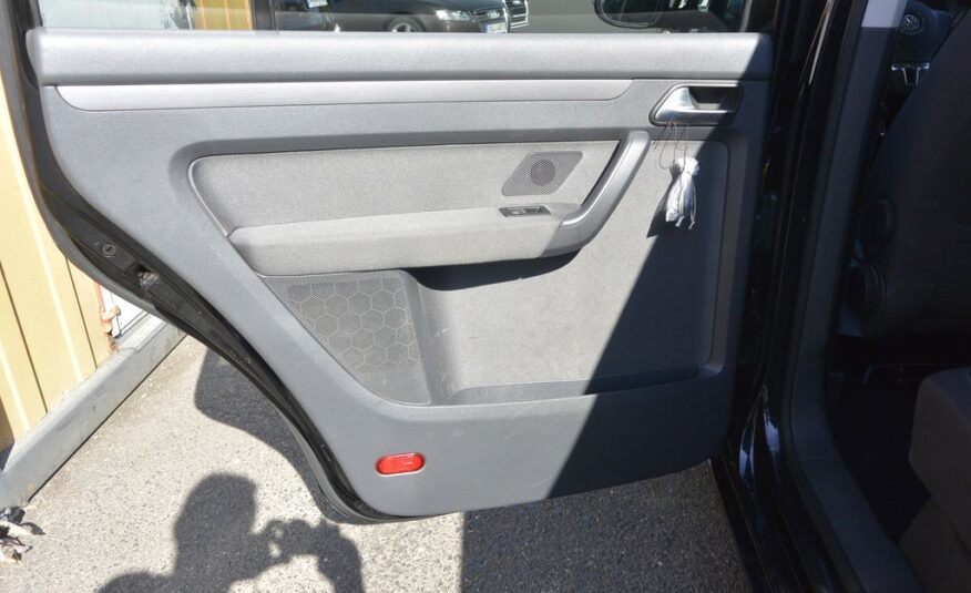 Volkswagen Touran 1.6TDi  Comfortline 77kW