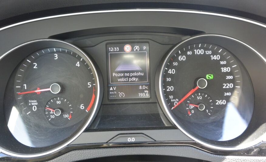 Volkswagen Passat 2.0TDi DSG, LED, NAVI 110kW