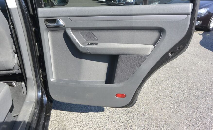 Volkswagen Touran 1.6TDi  Comfortline 77kW