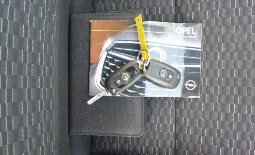 Opel Astra 1.6CDTi ST Cosmo 81kW