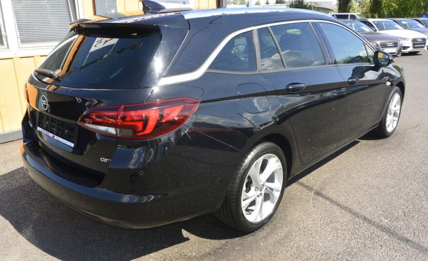 Opel Astra 1.6CDTi ST Cosmo 81kW