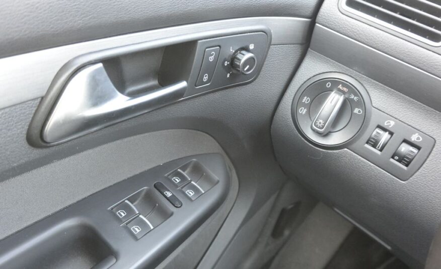 Volkswagen Touran 1.6TDi  Comfortline 77kW