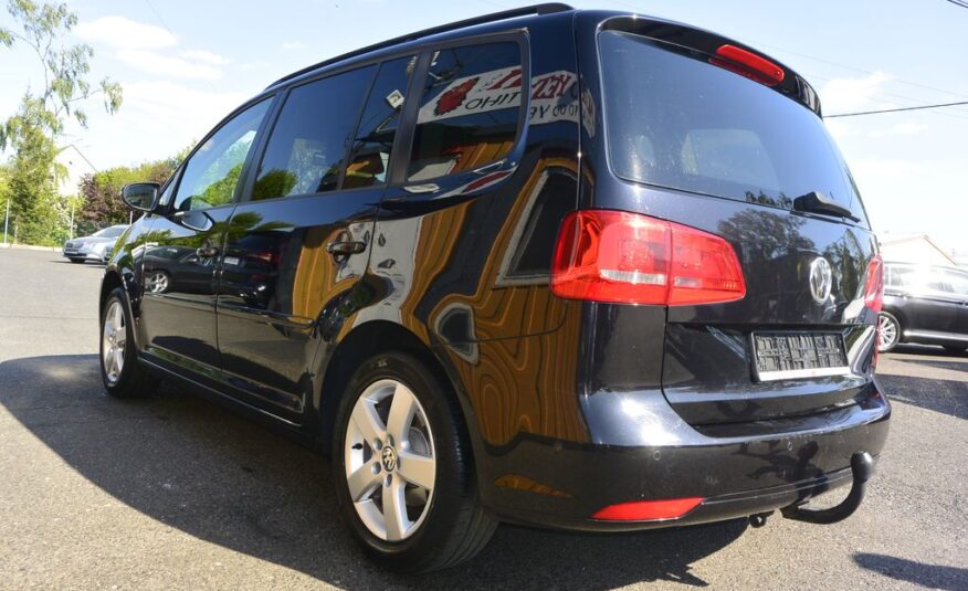 Volkswagen Touran 1.6TDi  Comfortline 77kW