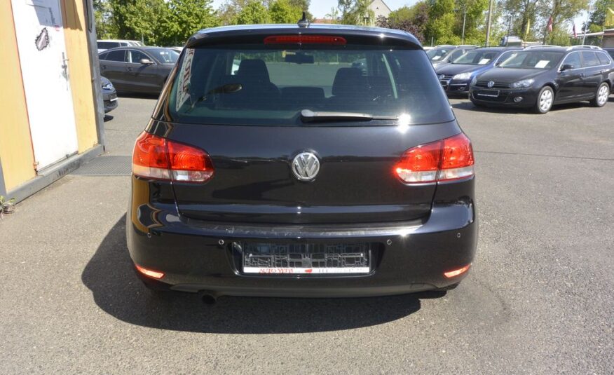 Volkswagen Golf 1.2TSi Match 77kW NAVI 77kW