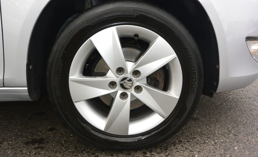 Škoda Roomster 1.2TSi 63kW