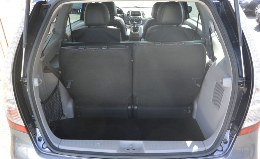 Mitsubishi Grandis 2.0DI-D 6míst 103kW
