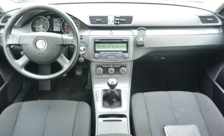 Volkswagen Passat 1.6TDi 77kW