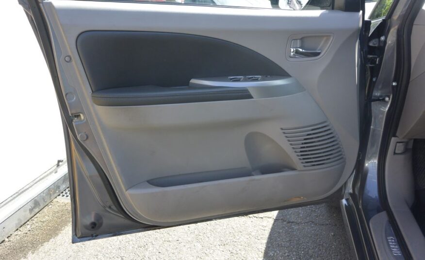 Mitsubishi Grandis 2.0DI-D 6míst 103kW