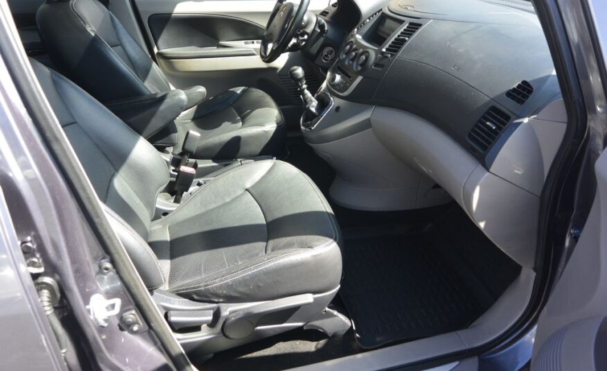Mitsubishi Grandis 2.0DI-D 6míst 103kW