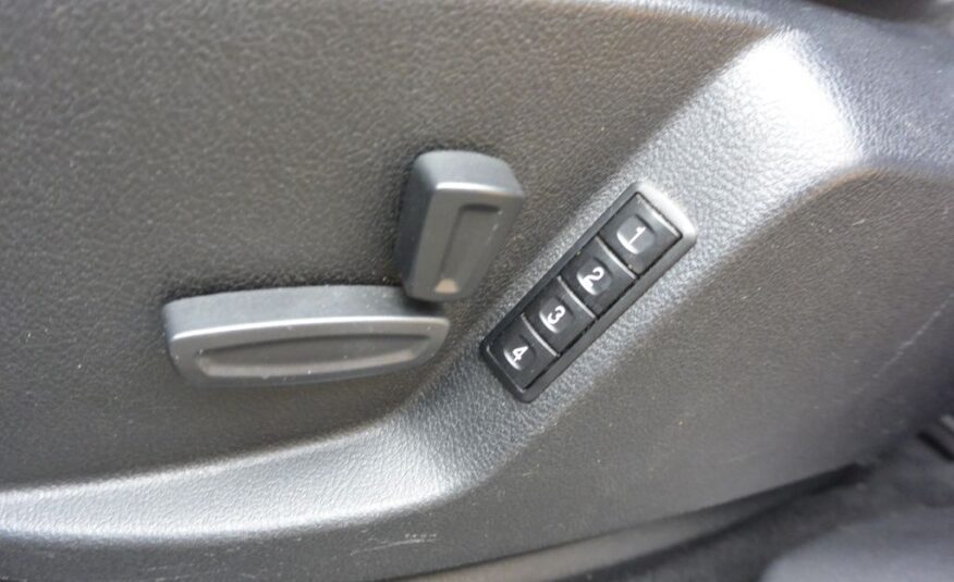 Ford S-Max 2.2TDCi AT Titanium 7míst 147k 147kW