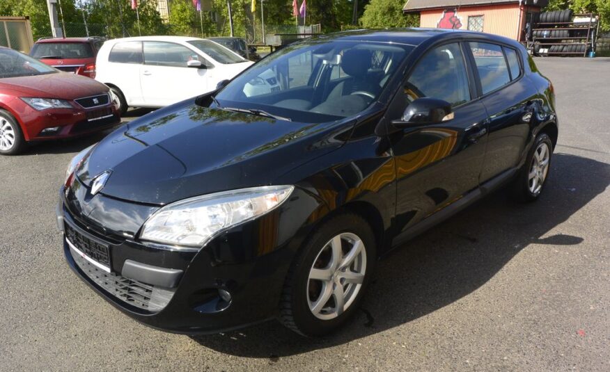 Renault Megane 1.6i16v 74kW