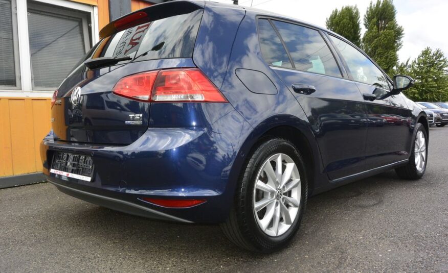 Volkswagen Golf VII 1.2TSi NAVI 63kW