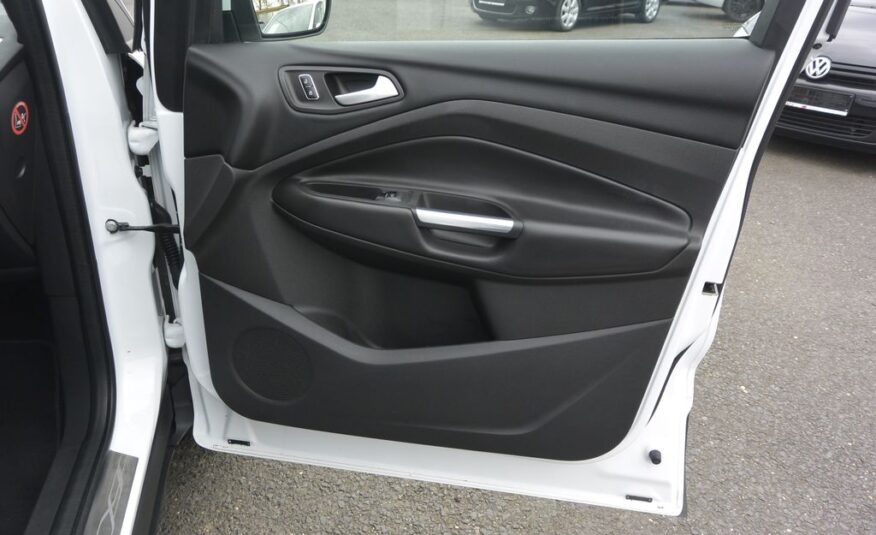 Ford Kuga 2.0TDCi Titanium 110kW