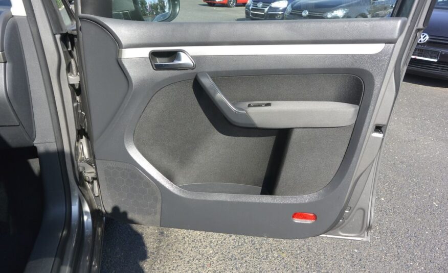 Volkswagen Touran 1.4TSi 103kW