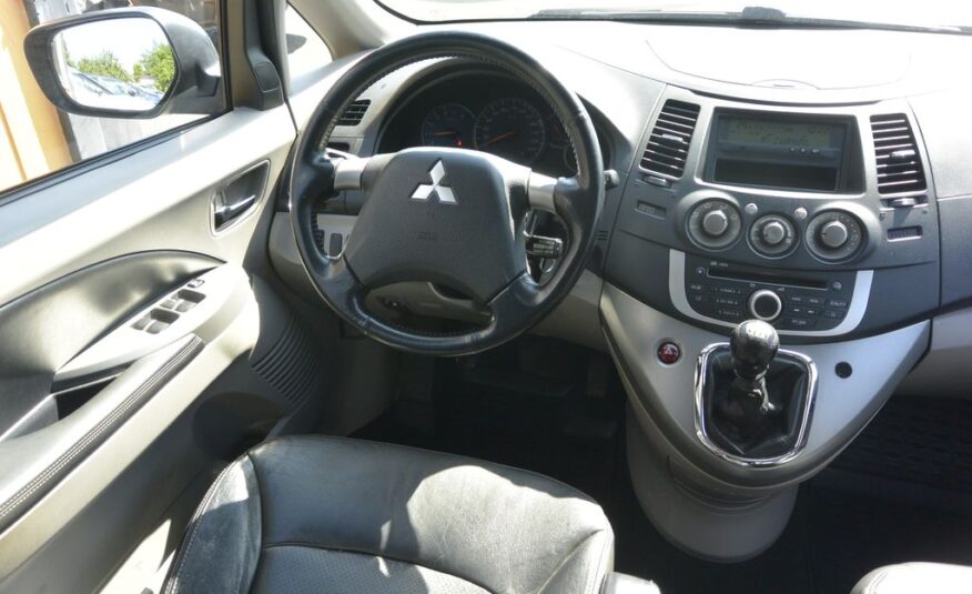 Mitsubishi Grandis 2.0DI-D 6míst 103kW
