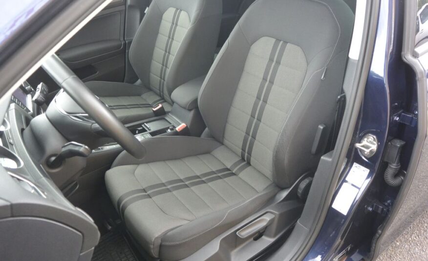 Volkswagen Golf VII 1.2TSi NAVI 63kW