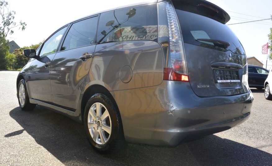 Mitsubishi Grandis 2.0DI-D 6míst 103kW
