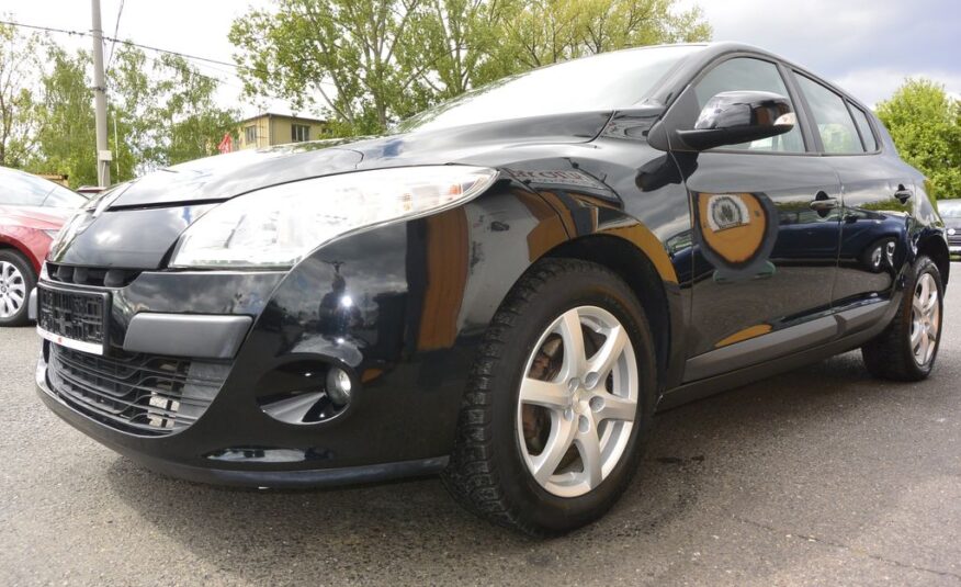 Renault Megane 1.6i16v 74kW