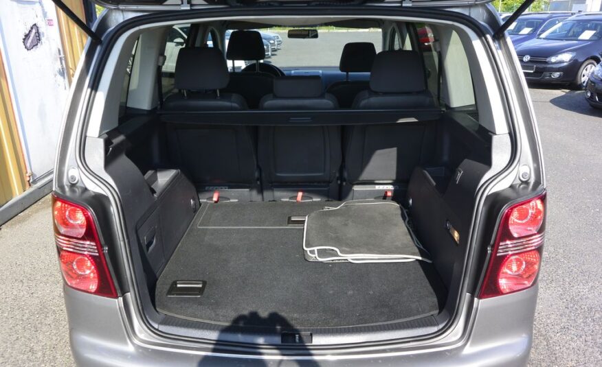 Volkswagen Touran 1.4TSi 103kW