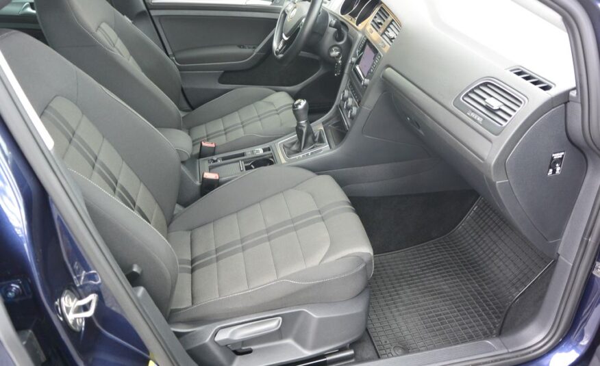 Volkswagen Golf VII 1.2TSi NAVI 63kW