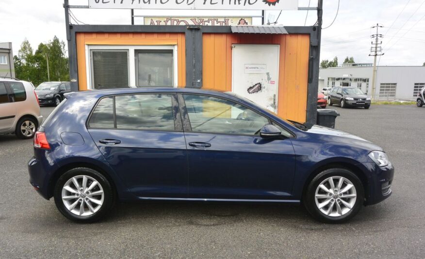 Volkswagen Golf VII 1.2TSi NAVI 63kW