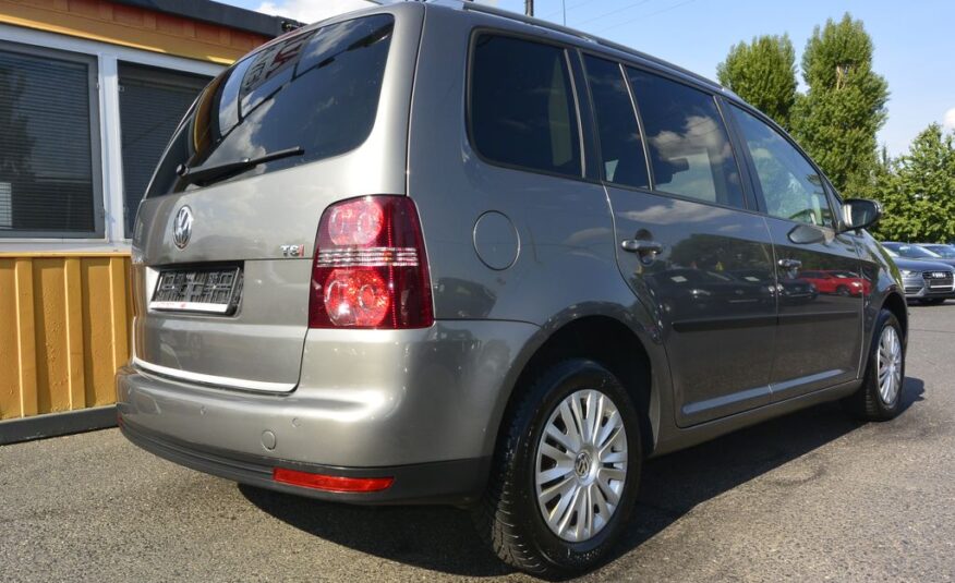 Volkswagen Touran 1.4TSi 103kW