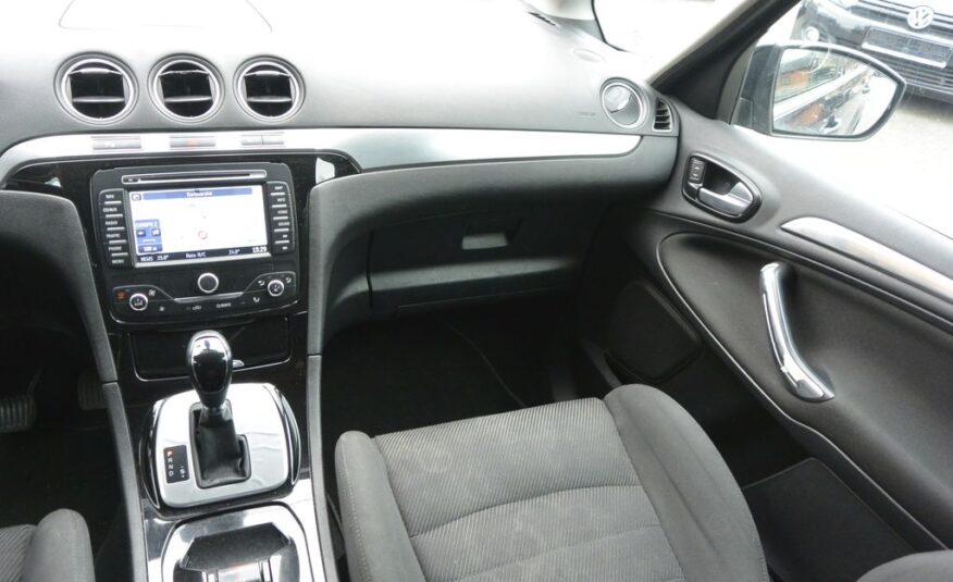 Ford S-Max 2.2TDCi AT Titanium 7míst 147k 147kW