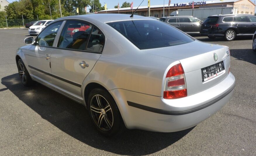 Škoda Superb 2.0TDi 103kW 103kW