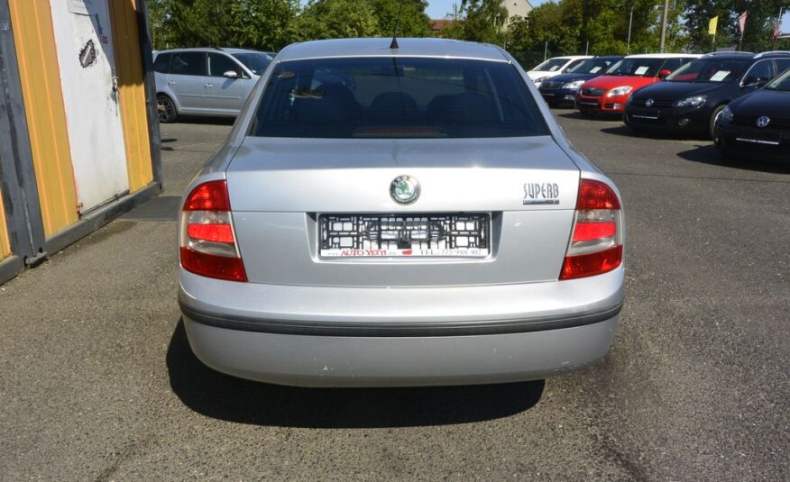 Škoda Superb 2.0TDi 103kW 103kW