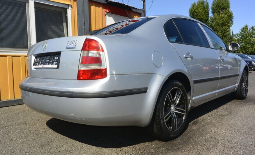Škoda Superb 2.0TDi 103kW 103kW