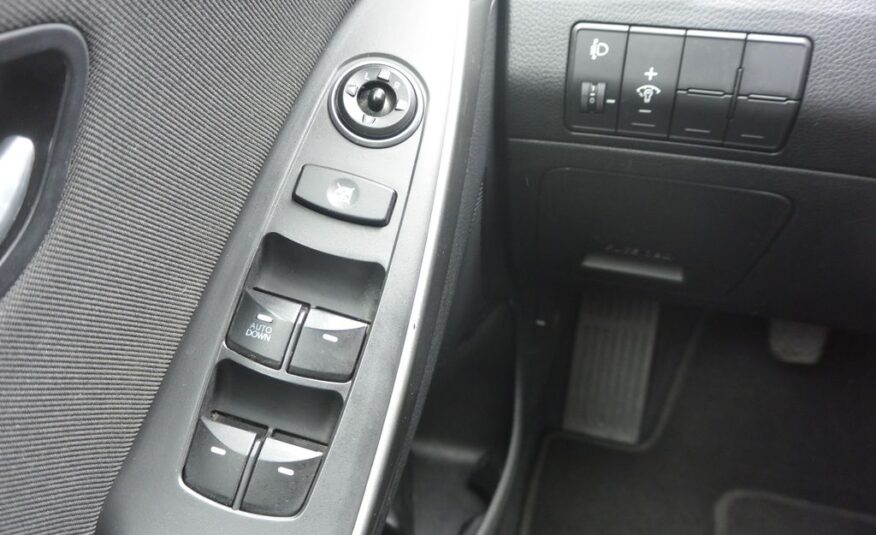Hyundai i30 1.4CVVT 73kW
