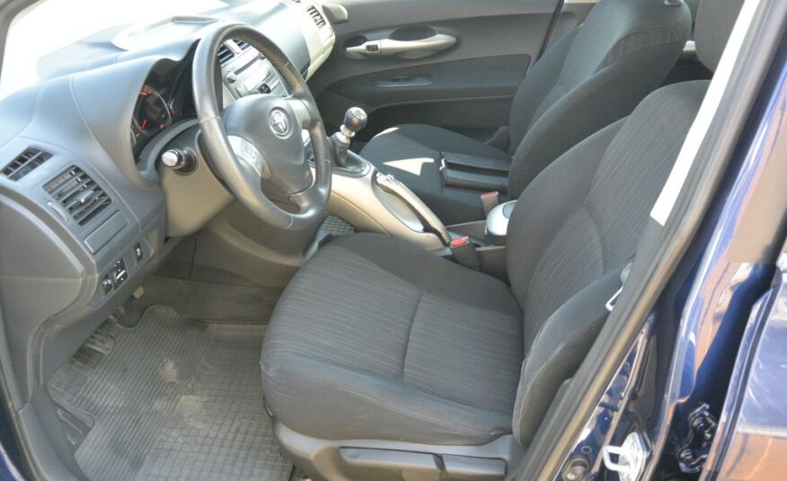 Toyota Auris 2.0D-4D 93kW