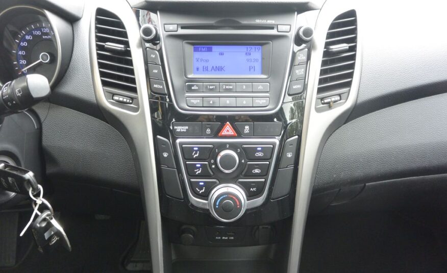 Hyundai i30 1.4CVVT 73kW