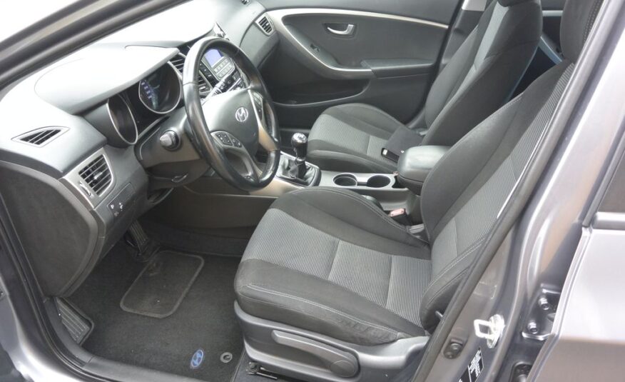 Hyundai i30 1.4CVVT 73kW