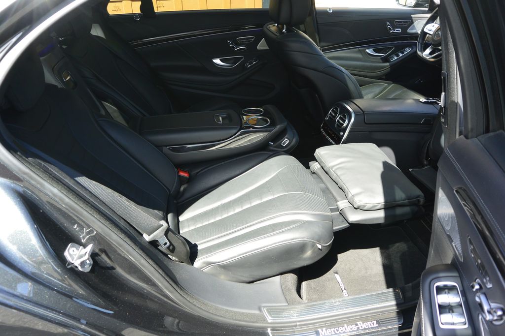 Mercedes-Benz S 400 400d 4MATIC L AMG 250kW