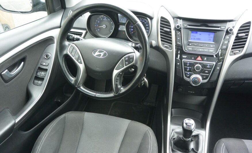 Hyundai i30 1.4CVVT 73kW
