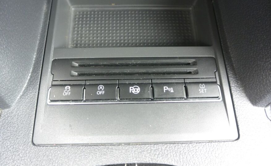Volkswagen Touran 2.0TDi Comfortline 103kW NAVI 103kW