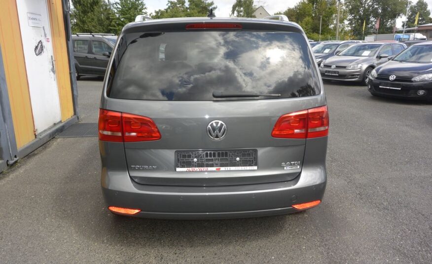 Volkswagen Touran 2.0TDi Comfortline 103kW NAVI 103kW