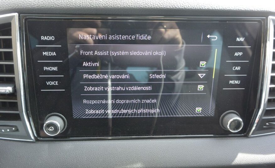 Škoda Karoq 2.0TDi 4×4 STYLE , LED,tažné,N 110kW