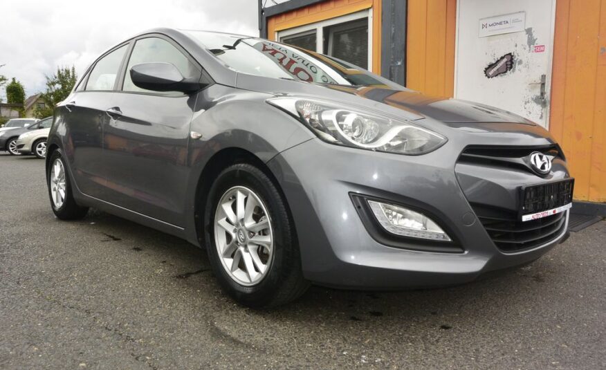 Hyundai i30 1.4CVVT 73kW