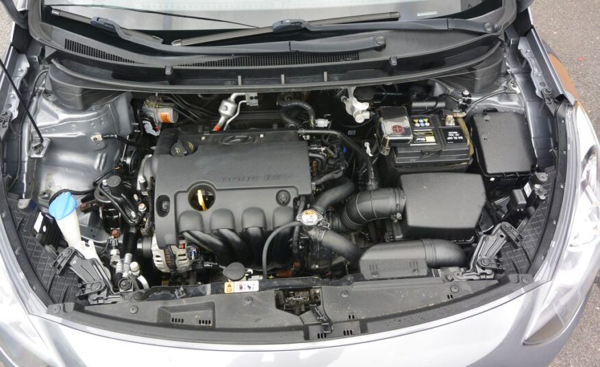 Hyundai i30 1.4CVVT 73kW