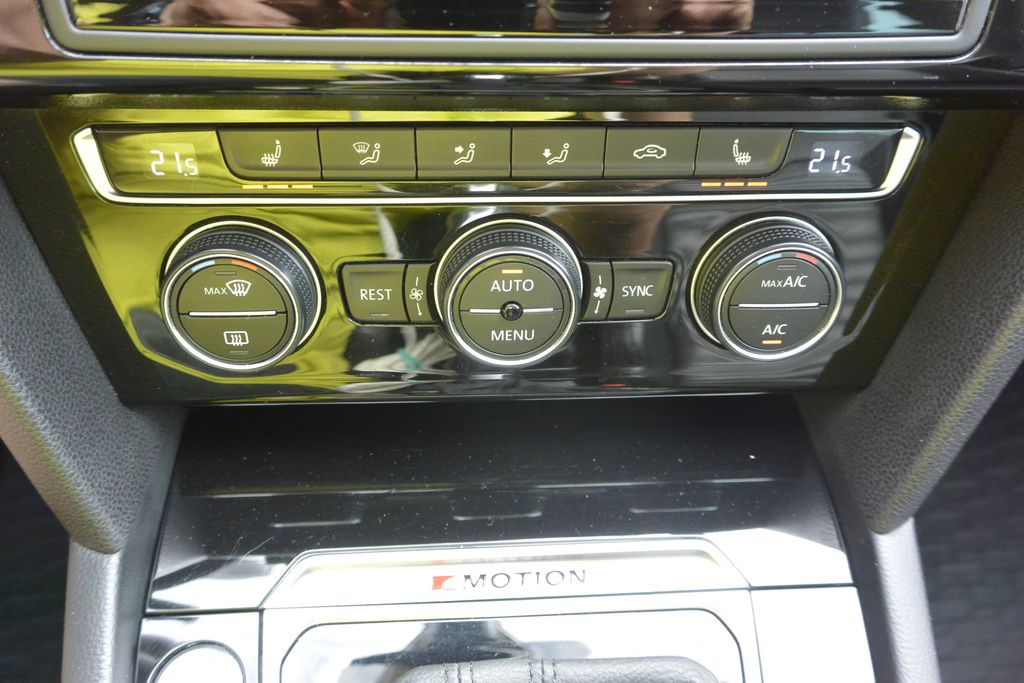 Volkswagen Passat 2.0TDi 4MOTION 176kW DPH! 176kW