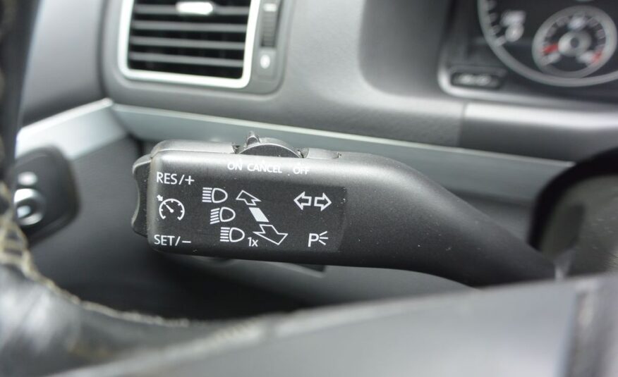Volkswagen Touran 2.0TDi Comfortline 103kW NAVI 103kW
